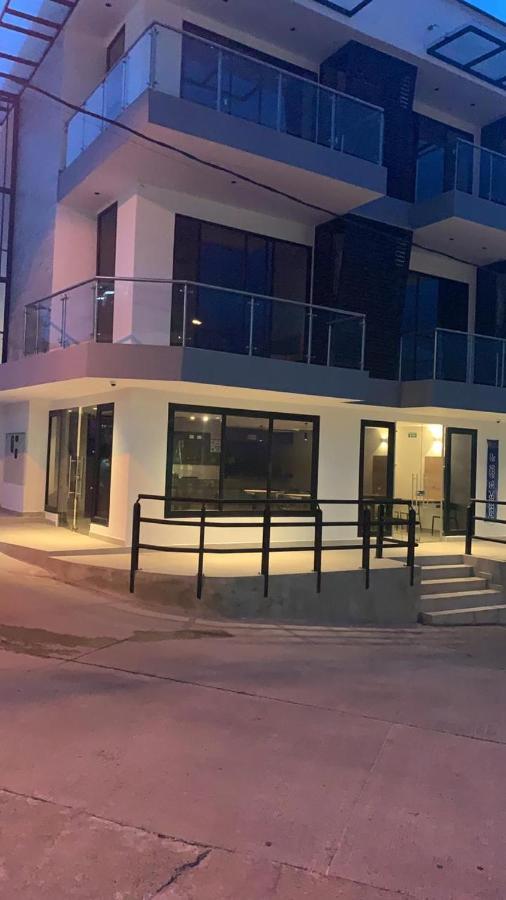 Hotel Tucunare Inirida Bagian luar foto
